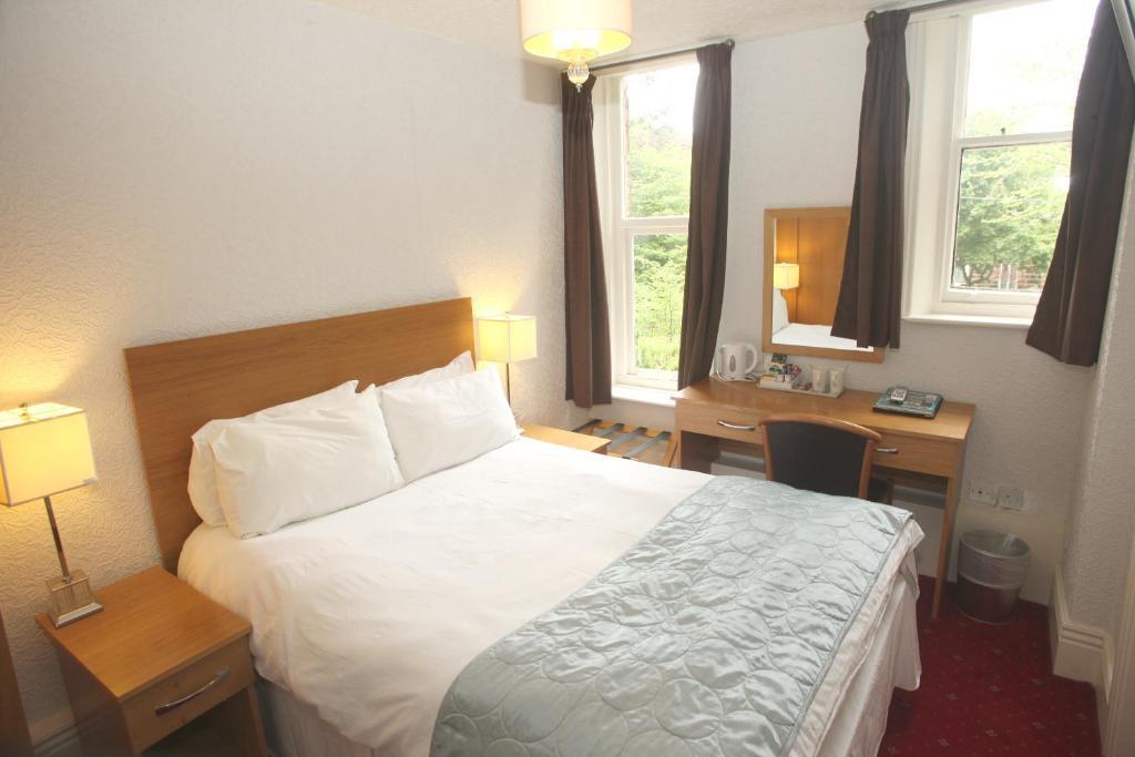Cliff Lawn Hotelリーズ 部屋 写真
